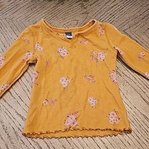 Long sleeve floral thermal top size 5 Old Navy